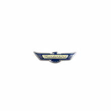 画像をギャラリービューアに読み込む, Vintage Triumph Motorcycle Lapel Pin - Image 1 White Background
