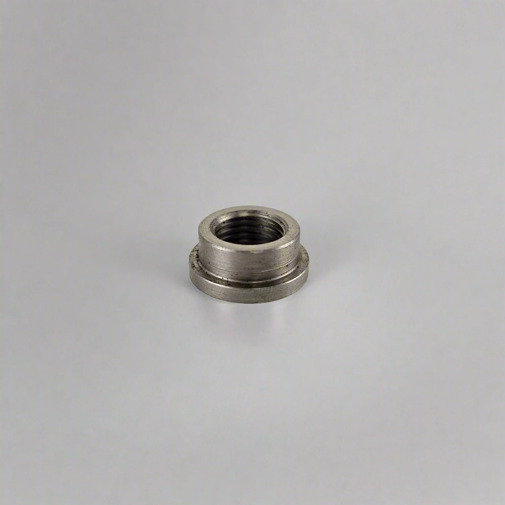 Bottom view of 1/4" NPT steel fuel or oil bung