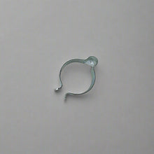 Load image into Gallery viewer, Top view of 1" motorcycle handlebar / frame clip
